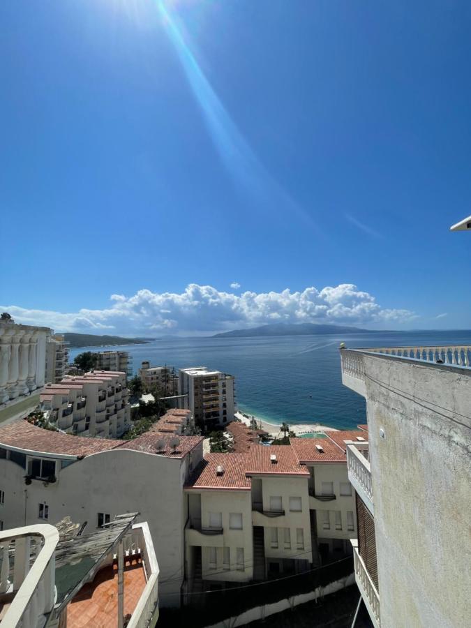 Seaview Apartament *